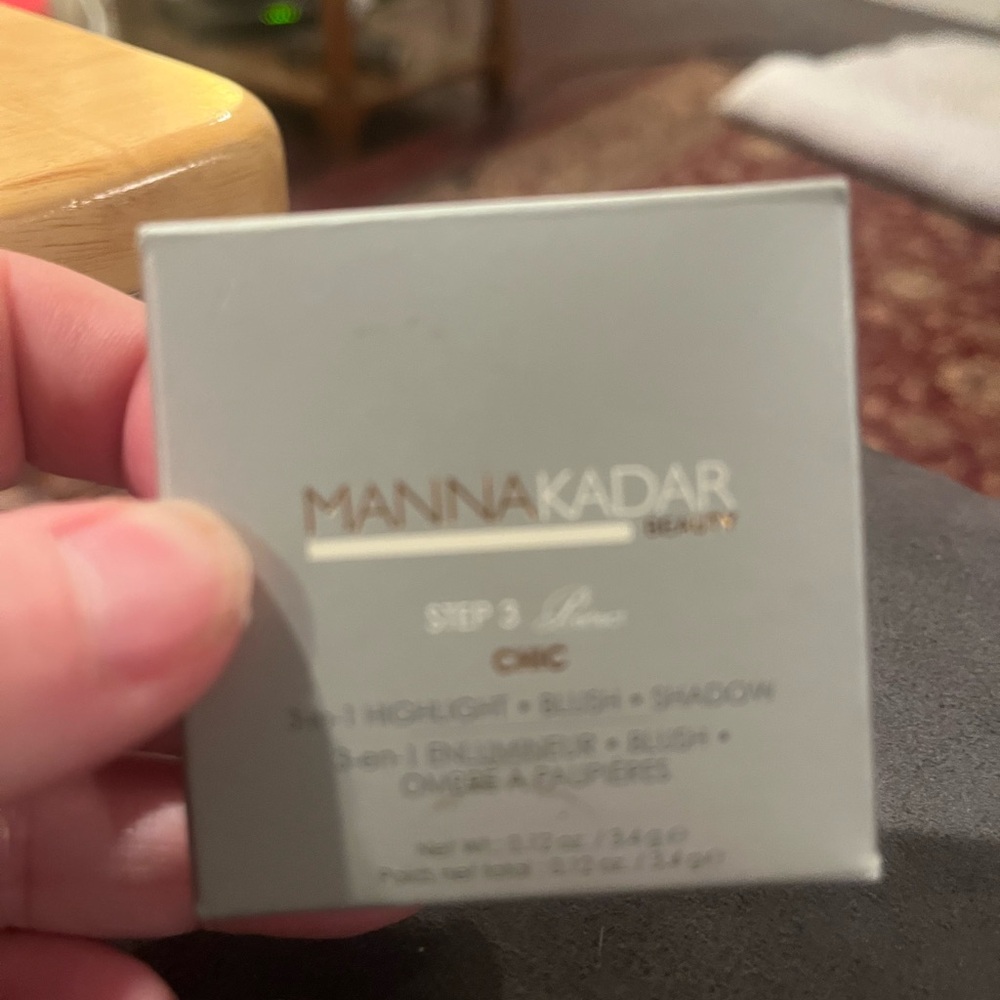 Manna Kadar 3-in-1 Highlight, Blush, Shadow - Chic Rose